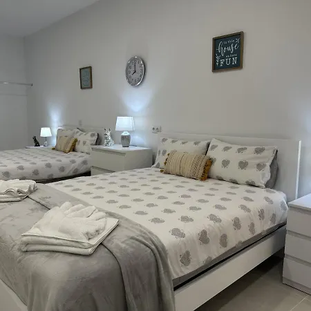 Apartment Elegant Spacious Retreat Close To *